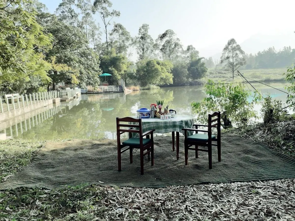Bed & Breakfast Cure Monastery Family Resort Maraiyur