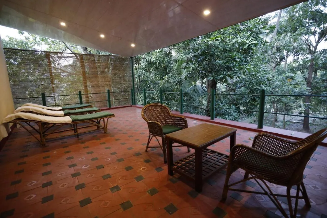 ** Bed & Breakfast Cure Monastery Family Resort Maraiyur India