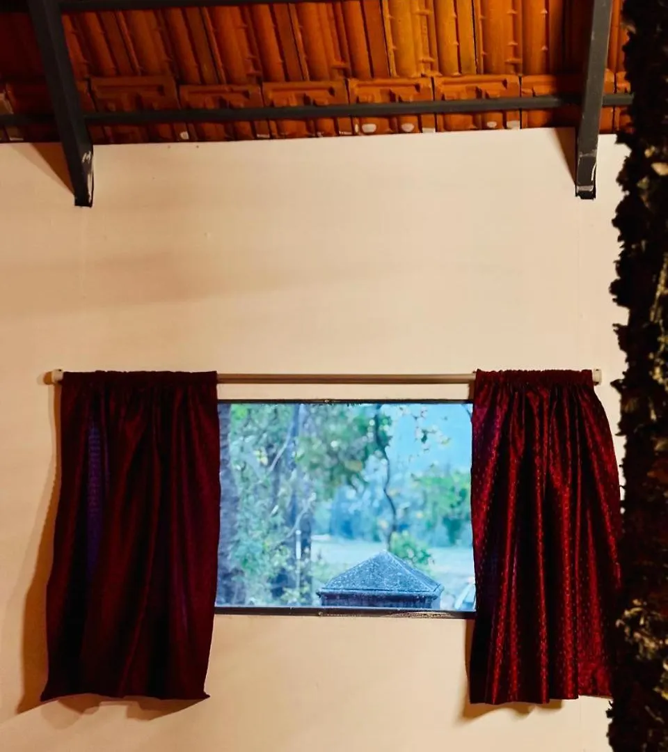 ** Bed & Breakfast Cure Monastery Family Resort Maraiyur India